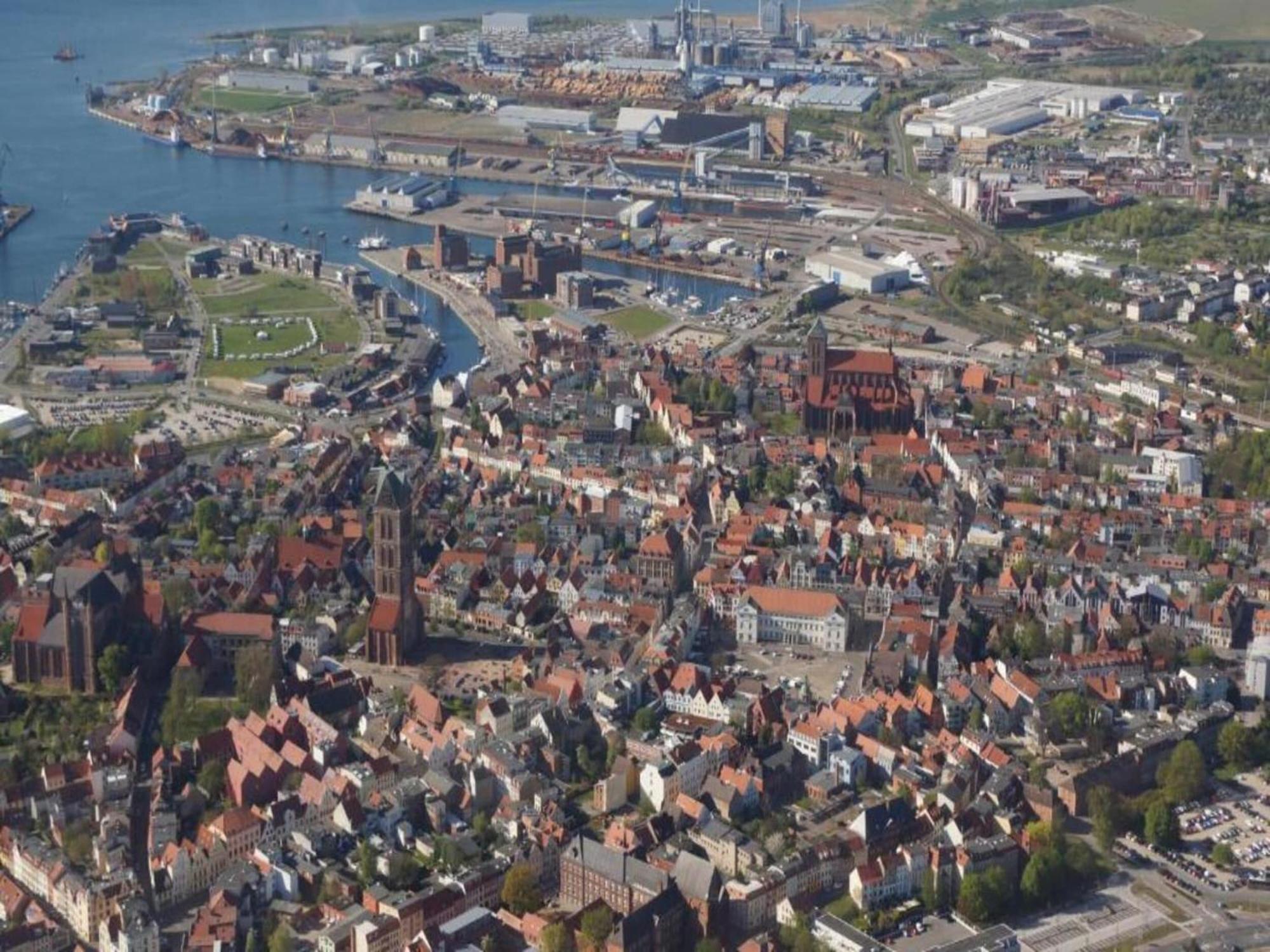 Peaceful Apartment In Zierow With Terrace Eksteriør billede
