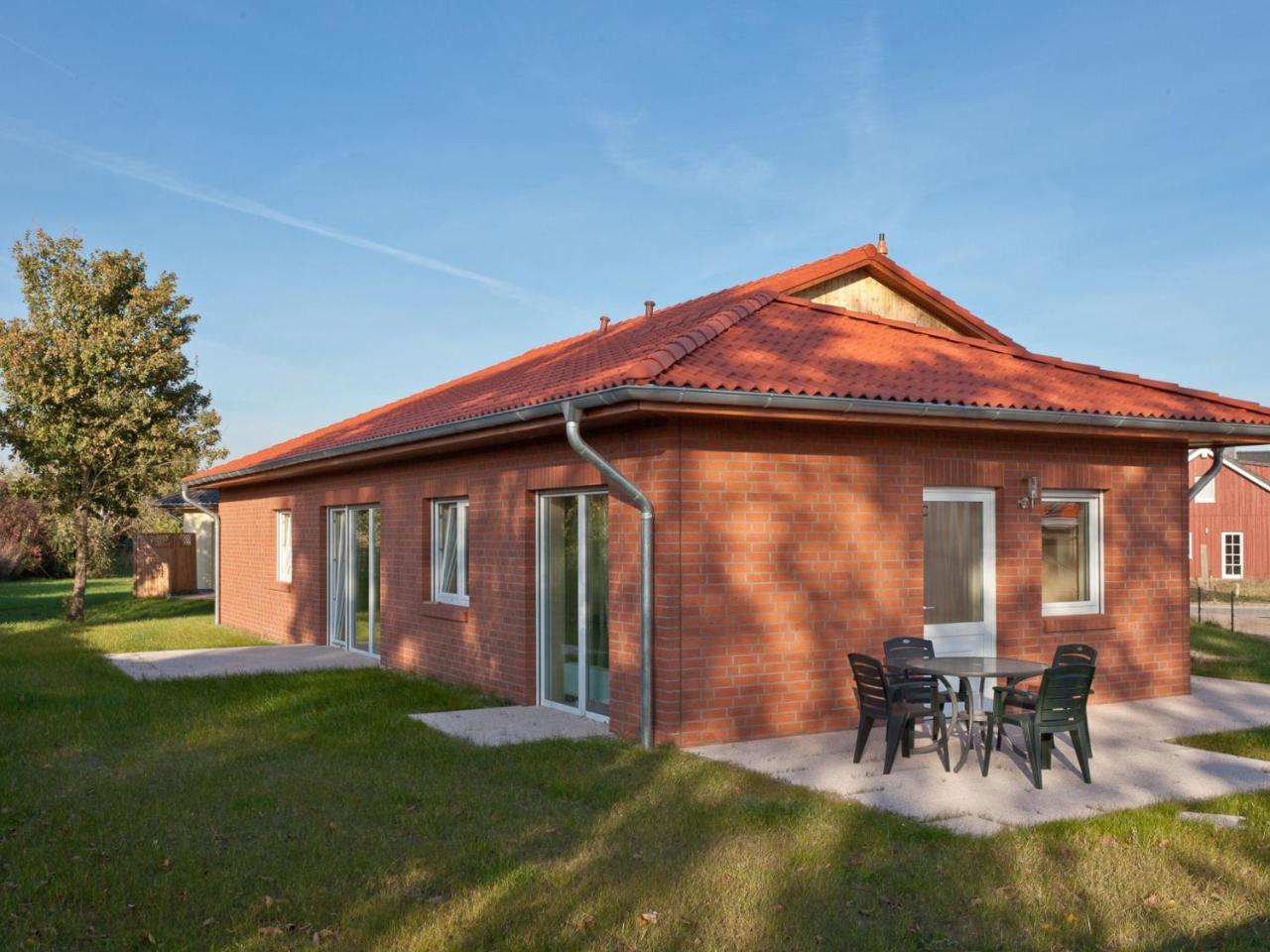 Peaceful Apartment In Zierow With Terrace Eksteriør billede